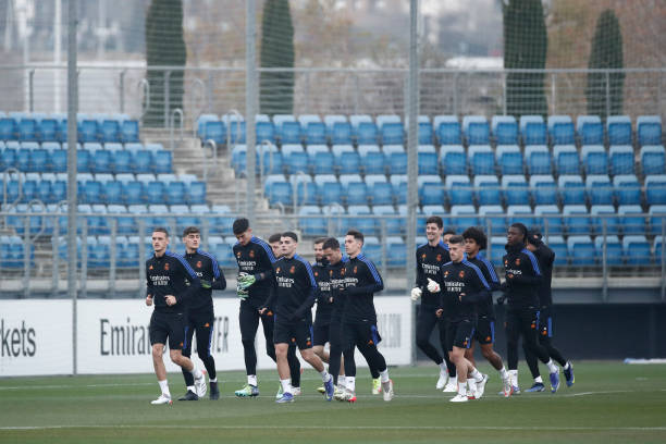 La ‘NextGen’ del Real Madrid causa baja por COVID-19