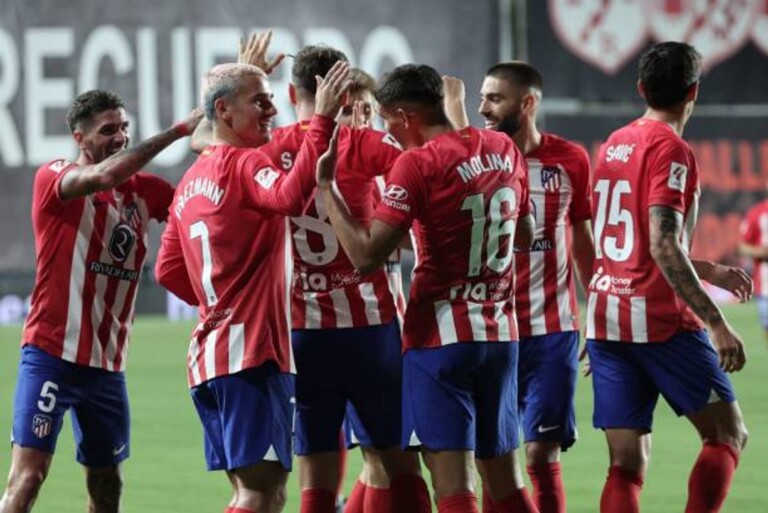 El Atlético de Madrid se da un festín en Vallecas