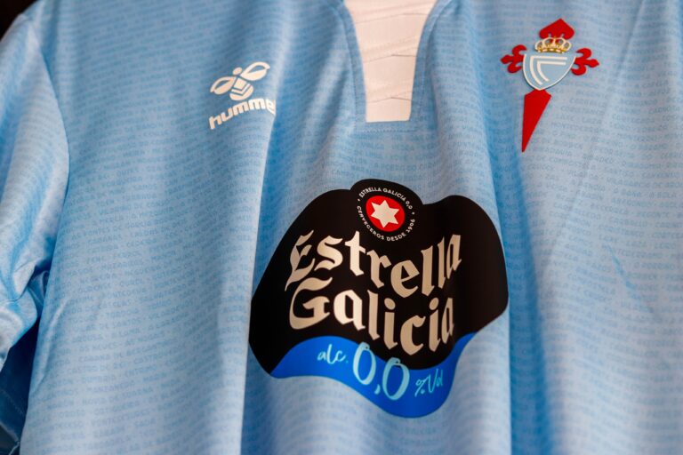 El Celta presenta su nueva camiseta