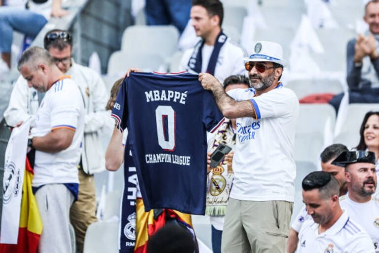 ¿Cuándo se pondrán en venta las camisetas de Mbappé en el Real Madrid?