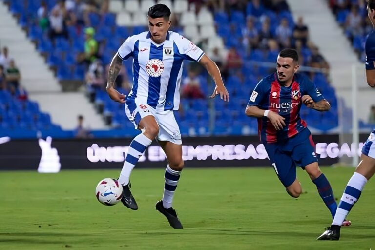 El Racing de Ferrol no frena en el mercado