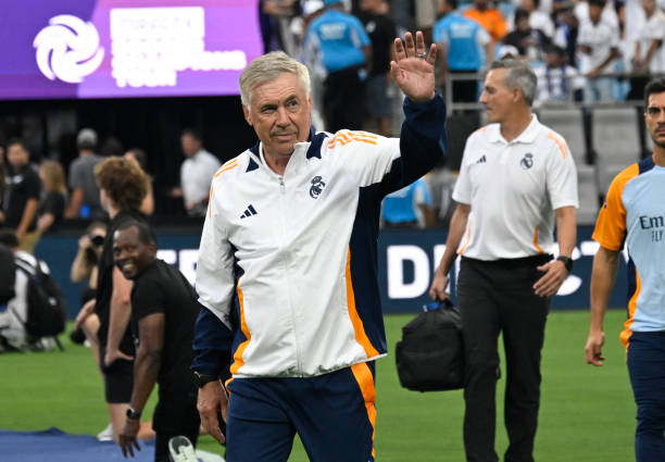 Ancelotti: «Ahora queremos pensar en la Supercopa de Europa»