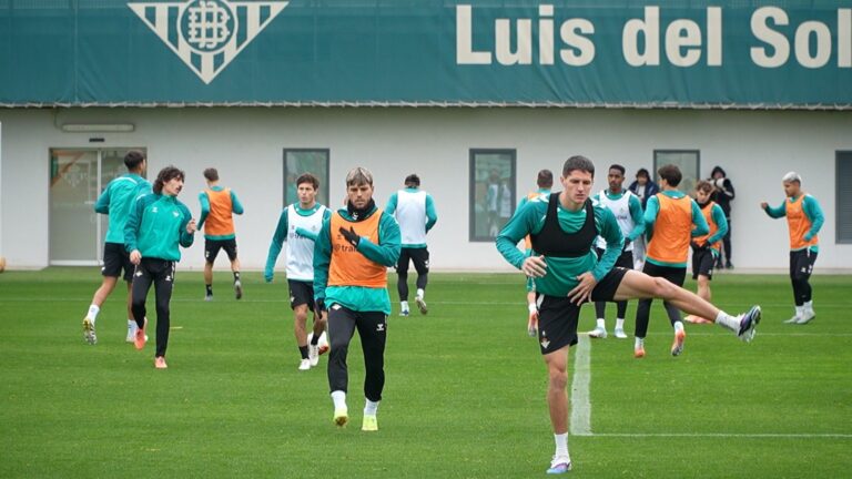 Antony, la gran novedad en el entrenamiento del Betis