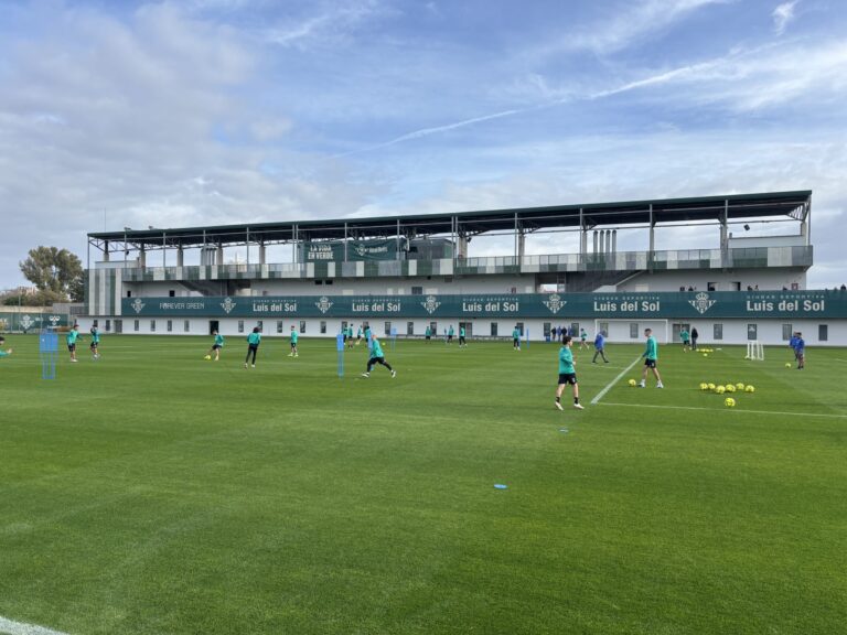 Novedades del entreno del Betis previo al Santiago Bernabéu