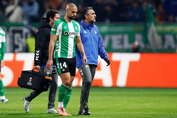 Sofyan Amrabat, operado con éxito