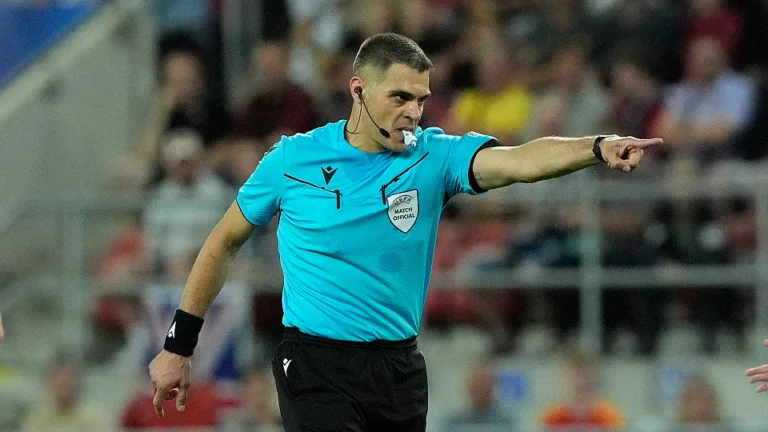 El Betis ya conoce al juez del duelo europeo en Salónica