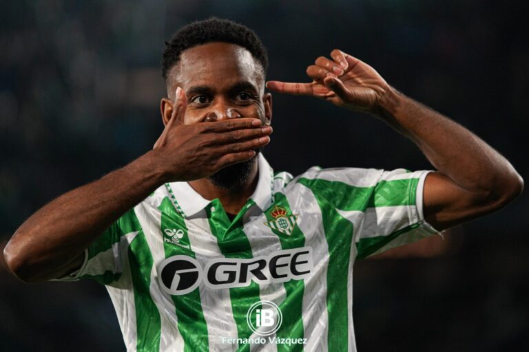 Crece el interés por Cédric Bakambu en La Liga