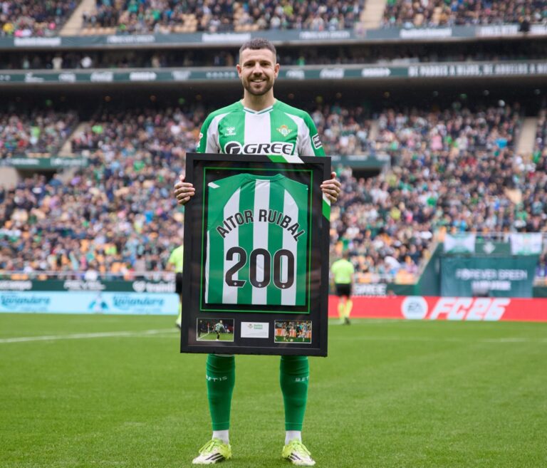 Aitor Ruibal, 200 partidos de entrega y compromiso con el Betis